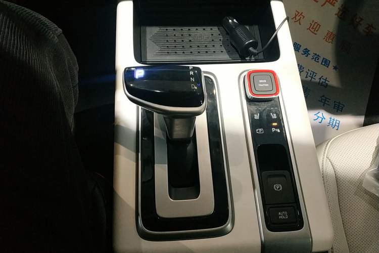 Used Hyundai ix35 2023 Musso 2.0L Flagship Edition TOP
