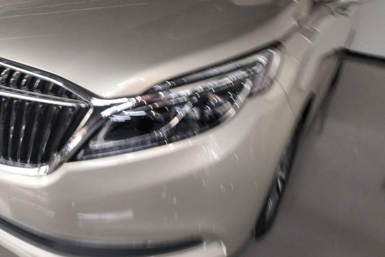 Used Buick GL8 2018 ES 28T Luxury Model China VI Standard
