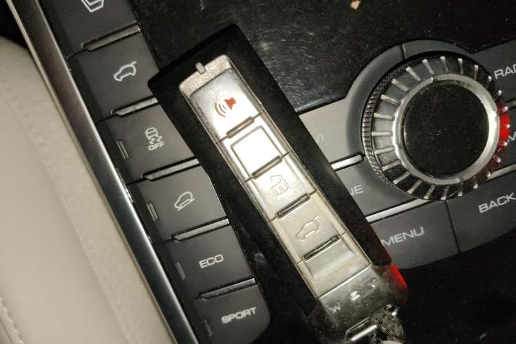 Used Wey VV7 2017 2.0T Flagship Edition