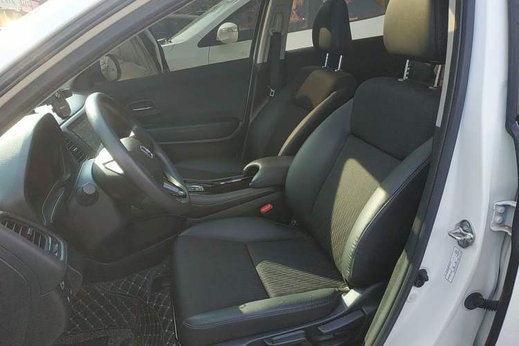 Used Honda Vezel 2020 1.5L CVT Pioneer Edition