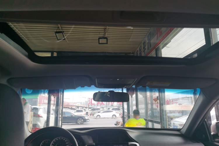 Used Honda Accord 2016 2.0L Comfort Edition
