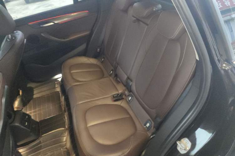 Used BMW X1 2016 xDrive20Li Luxury Model
