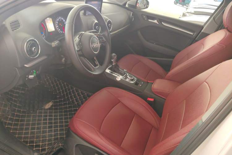 Used Audi A3 2020 Restyled Limousine 35 TFSI Ambition Version China VI
