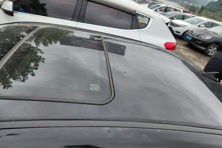 Used BYD Surui 2015 1.5L Manual Luxury Model
