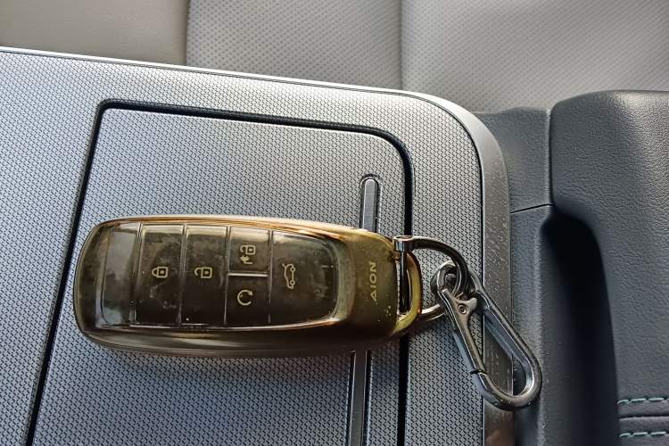 Used AION Y 2023 Younger
