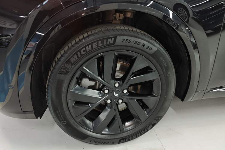 Used Li Auto L8 2023 Pro Model