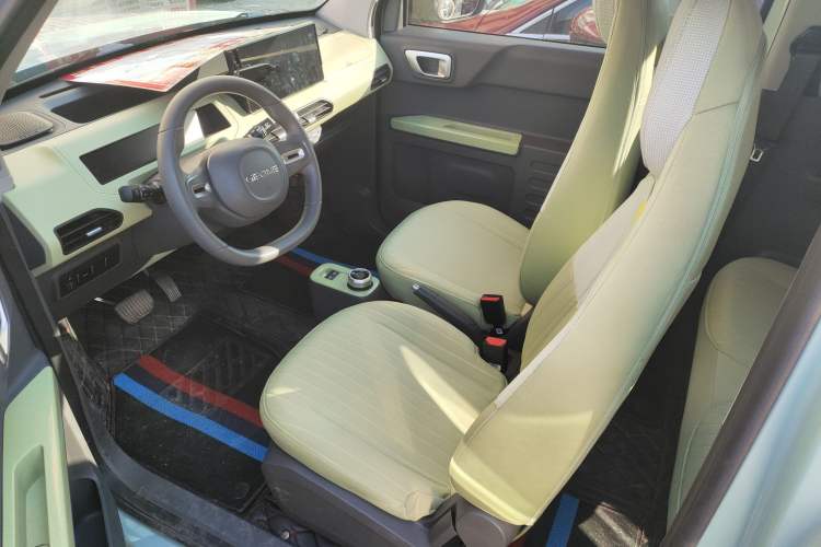 Used  Panda 2023 Panda Mini 200km Dynamic Bear