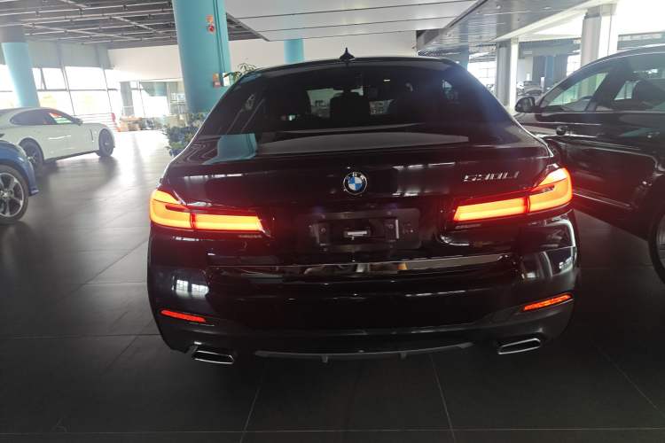 Used BMW 5 Series 2022 Restyled 525Li M Sport Package
