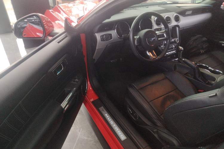 Used Ford Mustang 2017 2.3T Performance Edition
