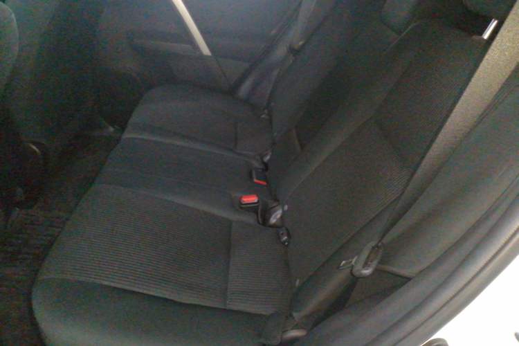 Used Toyota RAV4 2016 2.0L CVT Two-Wheel Drive Fashion Edition China V Standard
