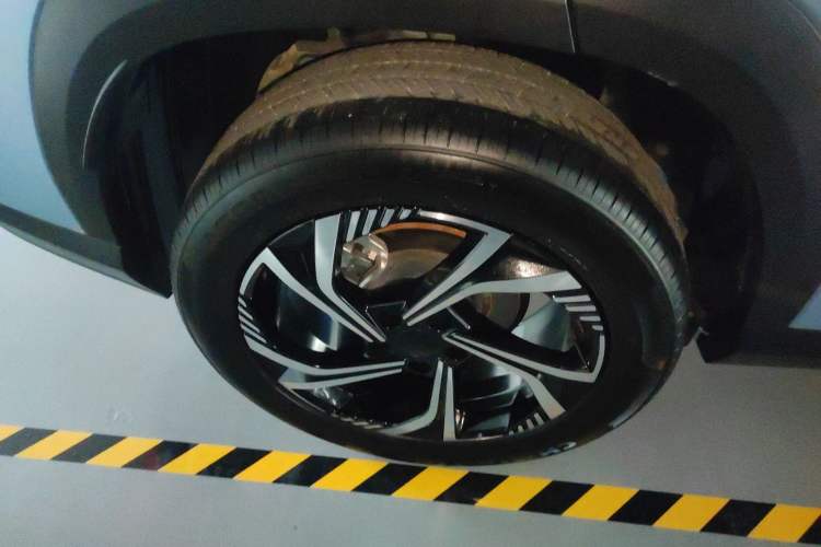 Used Geely Auto Emgrand X7 Sport 2023 Boyue COOL 1.5TD Smart Connectivity Model
