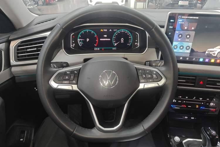 Used Volkswagen Tayron 2023 Revised Version 380TSI All-Wheel Drive R-Line High-Energy Edition
