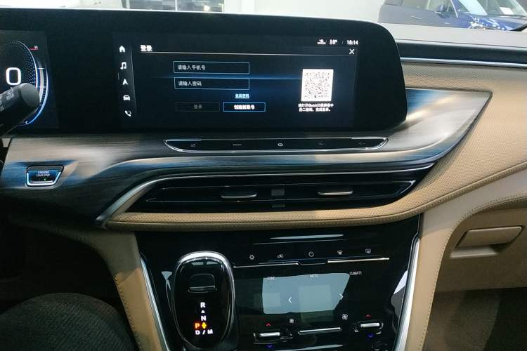 Used Buick GL8 2020 ES Land Cruiser 653T Luxury Model