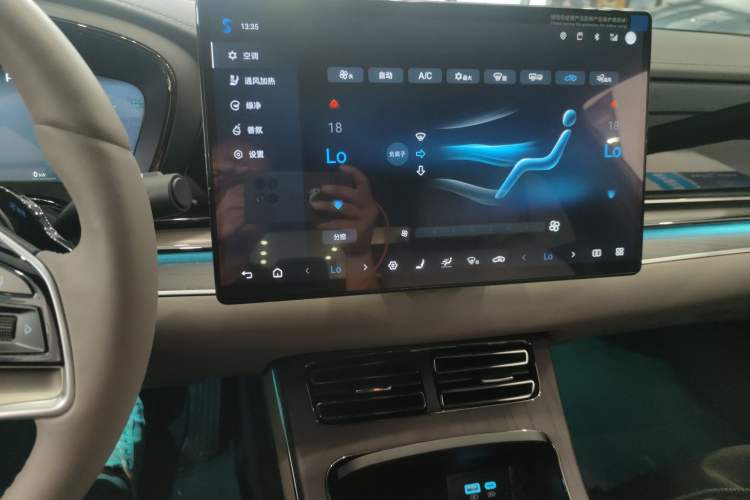 Used BYD Han 2025 EV Intelligent Driving Edition 701KM LiDAR Flagship Model
