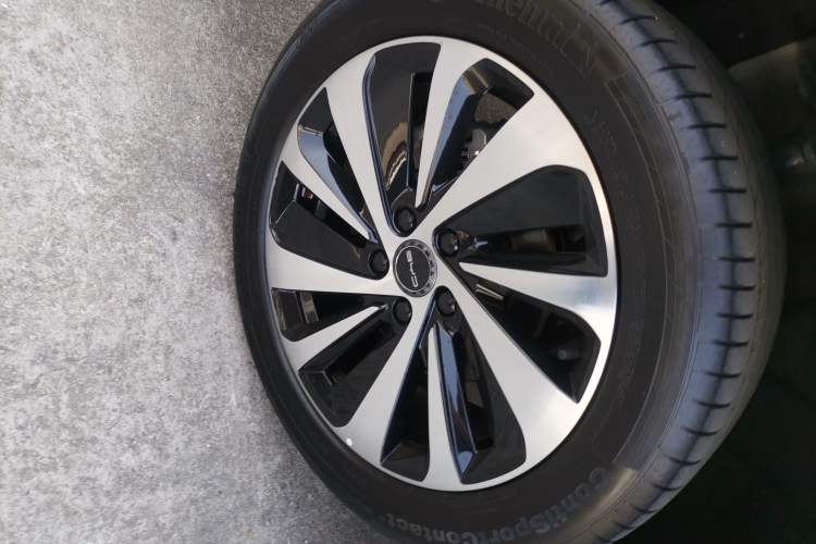 Used BYD Song PLUS New Energy 2023 Champion Edition EV 520KM Prestige Model