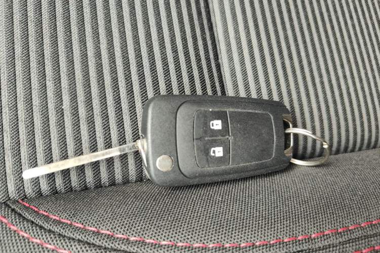 Used Buick Encore 2016 18T Automatic Two-Wheel Drive Urban Leading Edition
