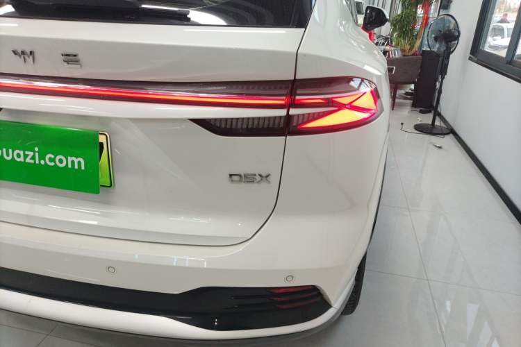 Used Roewe D5X DMH 2024 135 Tech Edition