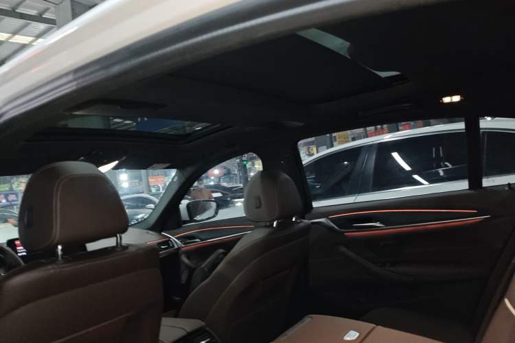 Used BMW 5 Series 2023 530Li Leading Model M Sport Package