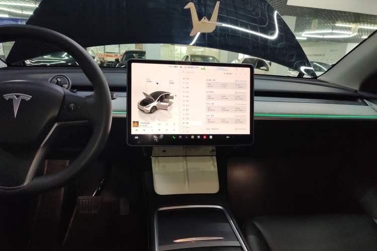 Used Tesla Model Y 2023 Rear-Wheel-Drive Version