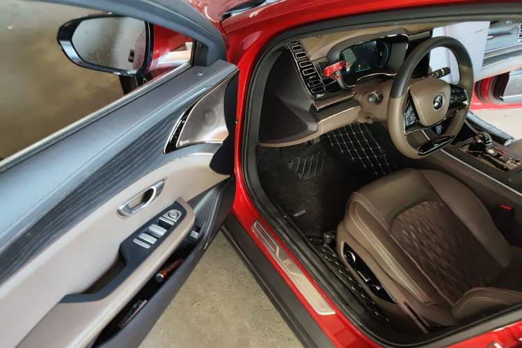 Used BYD Han 2020 EV Four-Wheel Drive High-Performance Flagship Model
