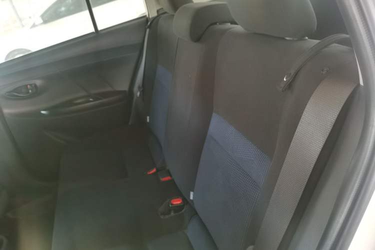 Used Toyota YARiS L 2016 Revised 1.5E CVT Charming Edition
