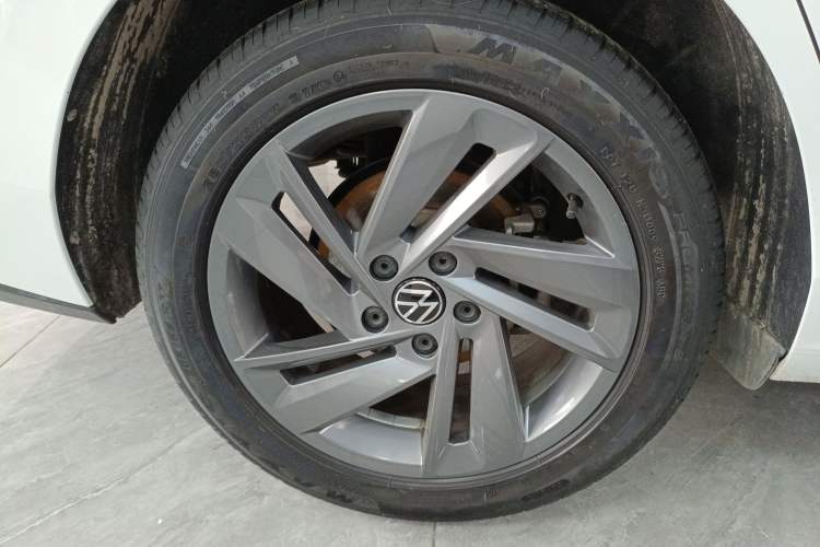 Used Volkswagen Lamando 2024 Lingdu L 200TSI DSG Trendy & Spicy Edition
