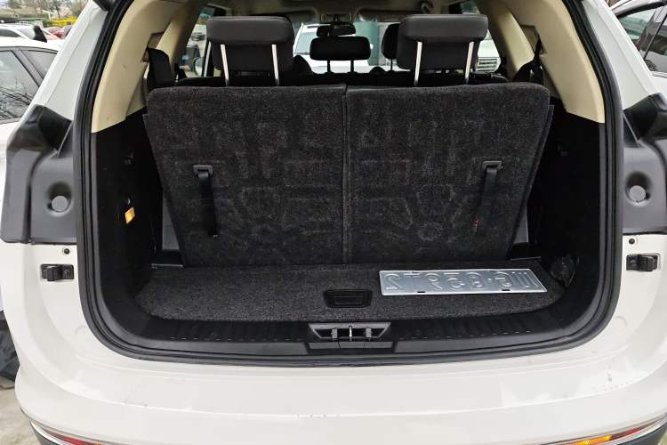 Used JETOUR X90 2019 1.5T DCT Smart Enjoyment Version 7 Seats China VI Standard