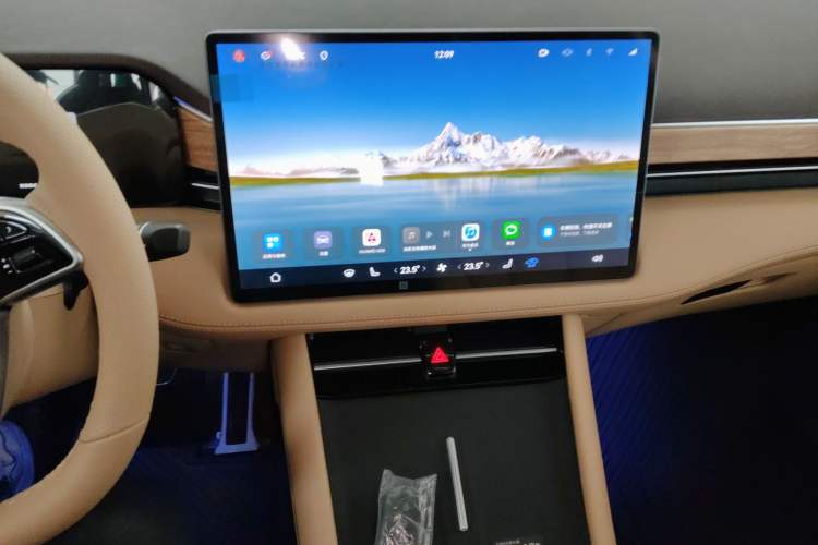 Used Hima AITO M7 2024 1.5T Intelligent Driving Rear-Drive Pro Version 5 Seats
