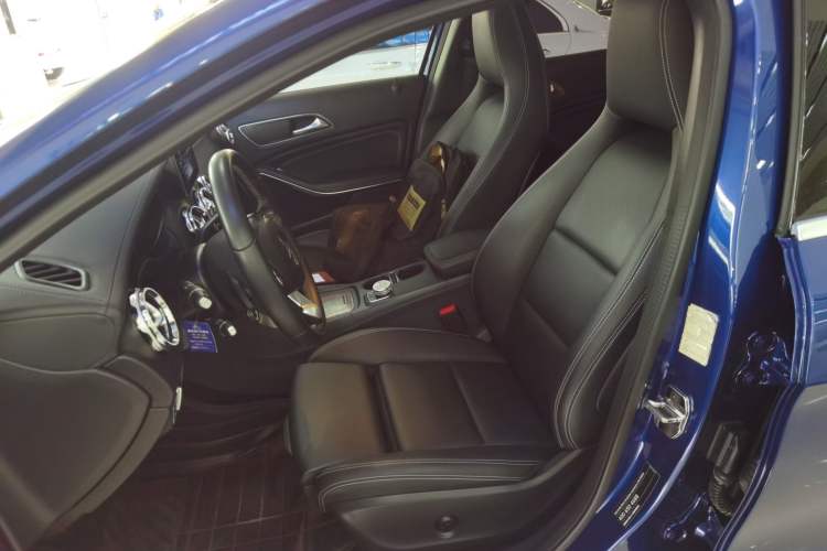 Used Mercedes-Benz GLA 2018 GLA 200 Fashion Model
