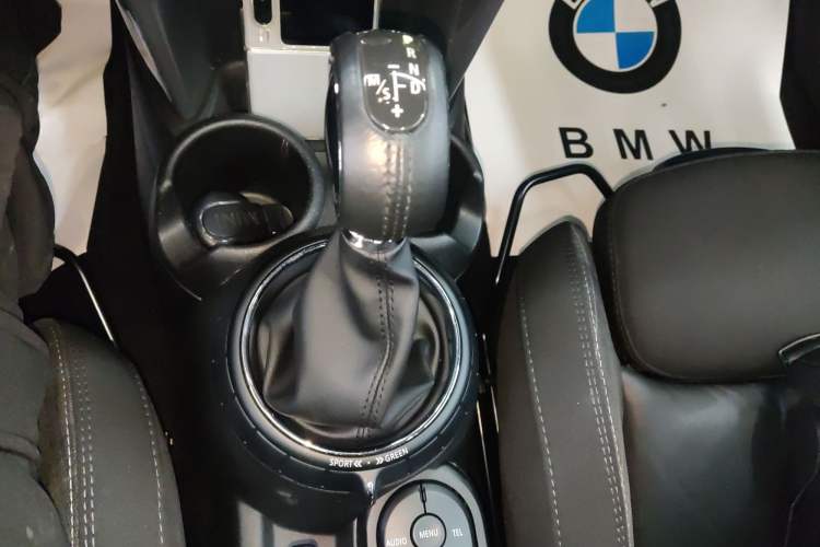 Used  MINI 2016 1.5T COOPER Five-Door Edition
