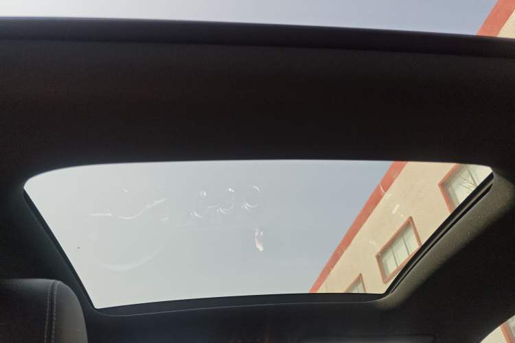 Used Mercedes-Benz A-Class 2022 Revised Version A 200 L Sport Sedan Fashionable Style