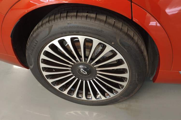 Used Hima AITO M9 2024 All-Electric Ultra Version 100 kWh 5-Seater Model