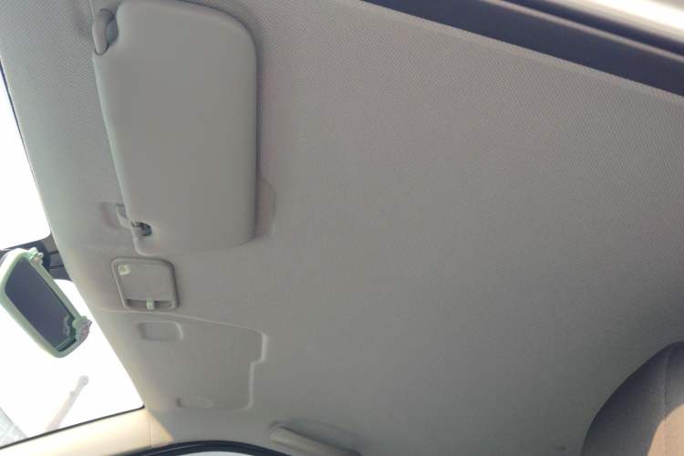 Used Wuling Hongguang MINIEV 2022 Easy Version Lithium Iron Phosphate
