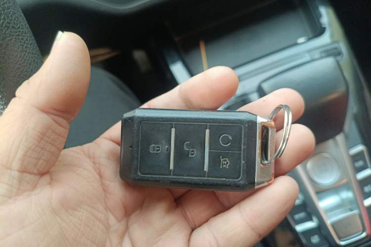 Used BYD Yuan New Energy 2019 EV535 Smart Connect Trendsetting Model
