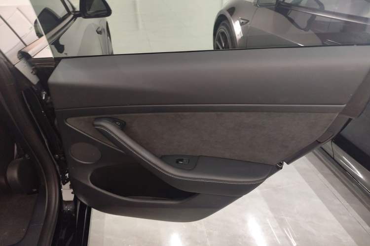 Used Tesla Model 3 2022 Rear-Wheel-Drive Version
