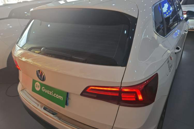 Used Volkswagen Tharu 2021 280TSI Two-Wheel-Drive Luxury Plus Edition
