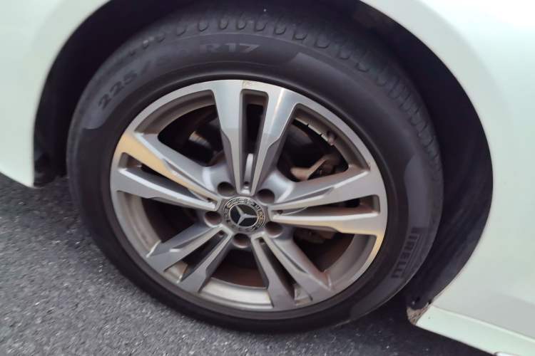 Used Mercedes-Benz C-Class 2017 Facelift C 200 L Sport Edition