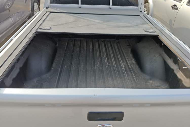 Used Great Wall Wingle 5 2021 2.0T Diesel Two-Wheel Drive Elite Version Big Double Cab China VI Standard GW4D20M
