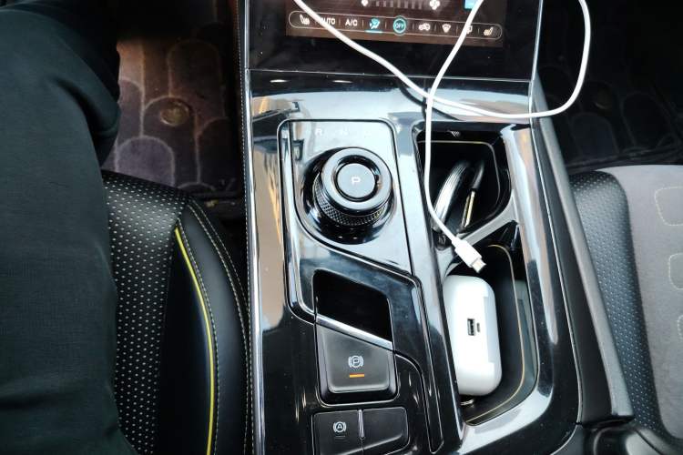 Used Bestune E01 2020 Quantum Wave Custom Edition