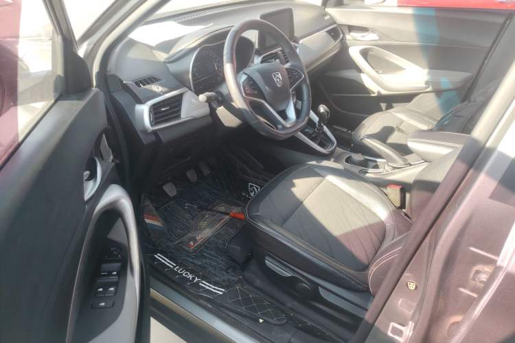 Used Baojun 510 2017 1.5L Manual Fashion Edition