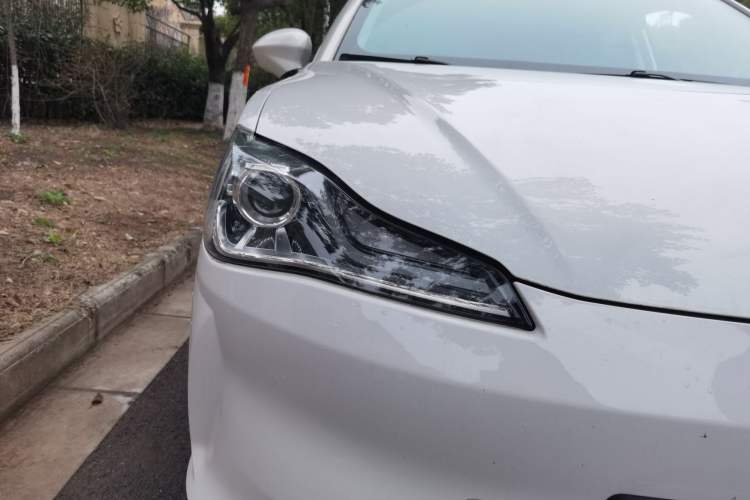 Used NETA V 2021 Long-Range Entertainment Edition Upgrade Model
