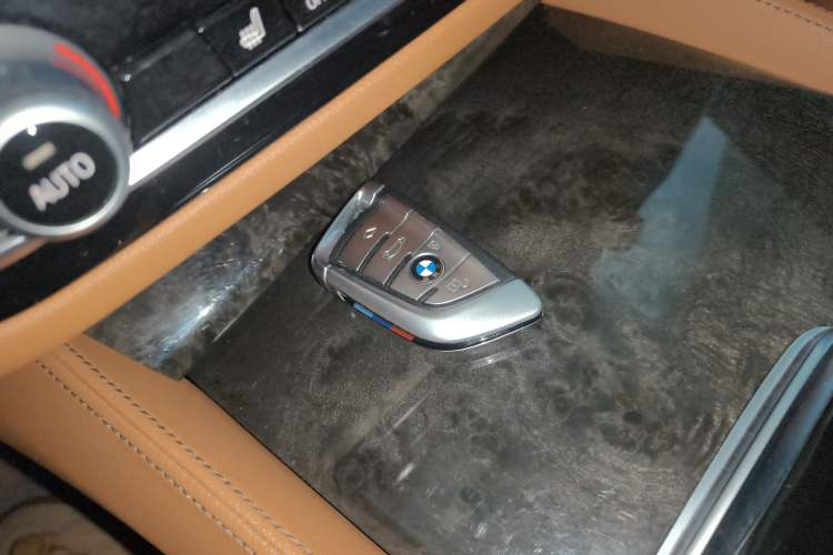 Used BMW 5 Series 2020 530Li Leading Model M Sport Package
