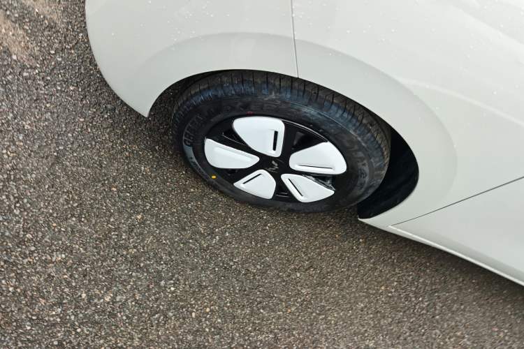 Used Wuling Hongguang MINIEV 2025 Four-Door Version Advanced Edition
