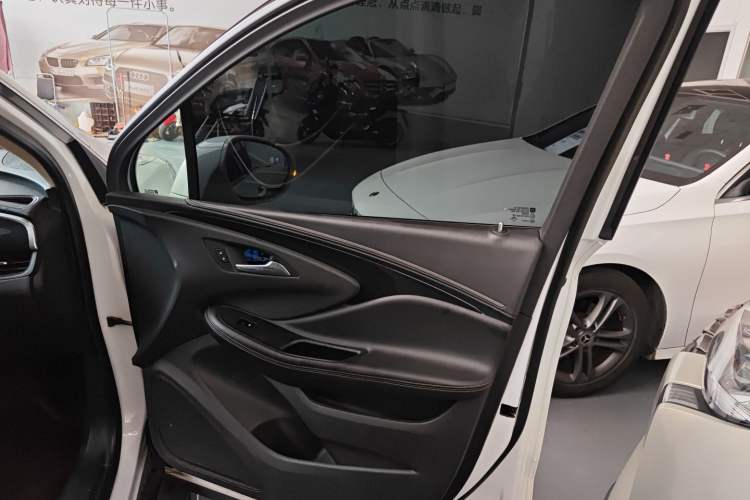 Used Buick Envision 2017 20T Two-Wheel Drive Leading Version
