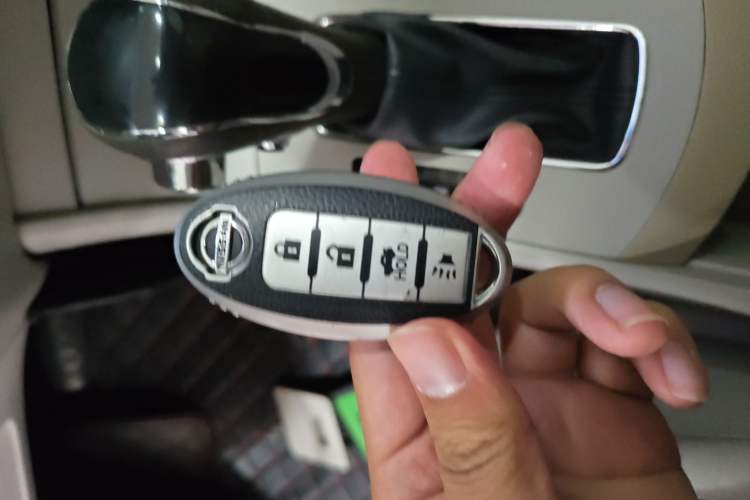 Used Dongfeng Aeolus A60 2016 1.6L Automatic Luxury Model
