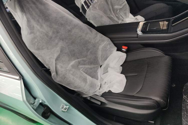 Used Livan Livan 7 2023 605 km ZHU FENG