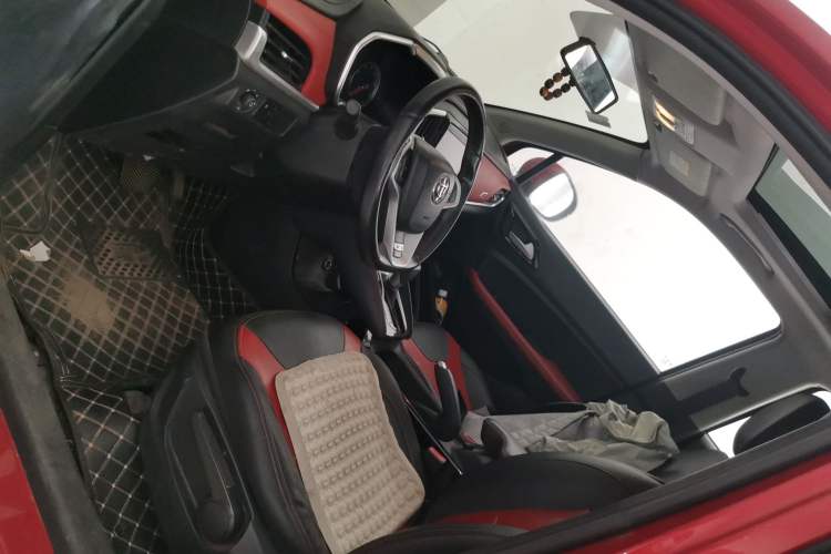 Used Brilliance V3 2017 1.5L Automatic Smart Version
