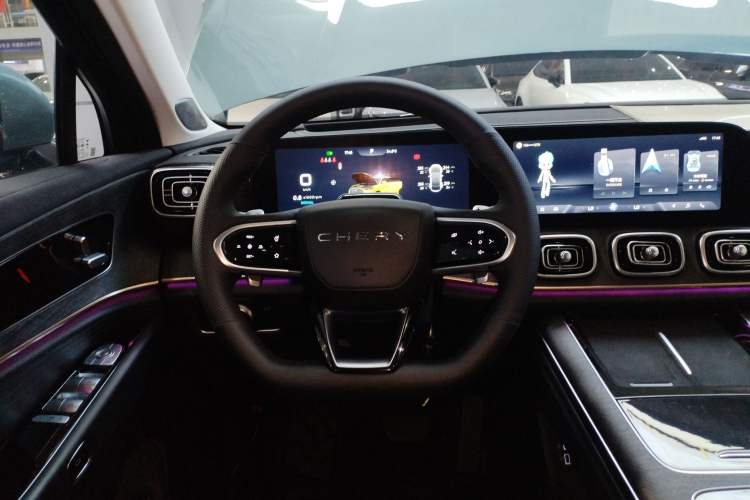 Used Chery Tiggo 9 2023 2.0T Dual-Clutch Two-Wheel Drive Prestige Version 5 Seats
