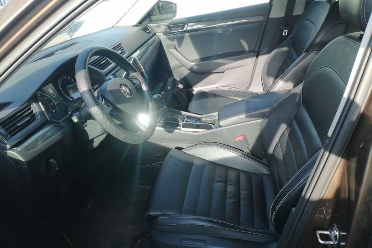 Used Skoda Superb 2016 TSI330 DSG Smart Drive Edition