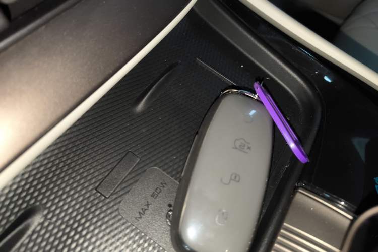 Used Denza D9 2022 DM-i 970 Four-Wheel Drive Prestige Model